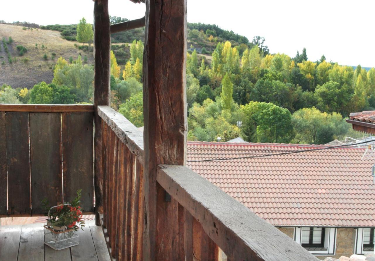 Villa Casa De Piedra Valderrueda Exterior foto